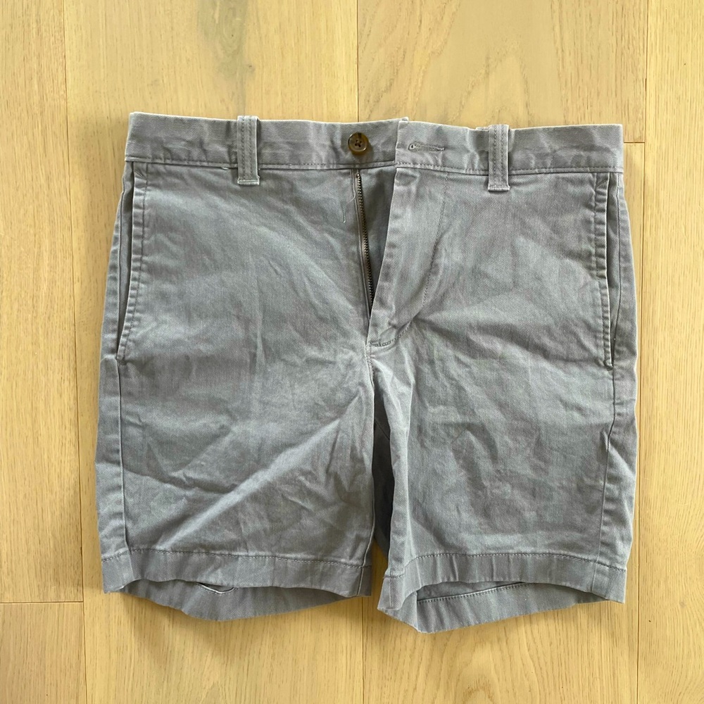 J. Crew 7” flex chino Gray Men's Shorts size 29